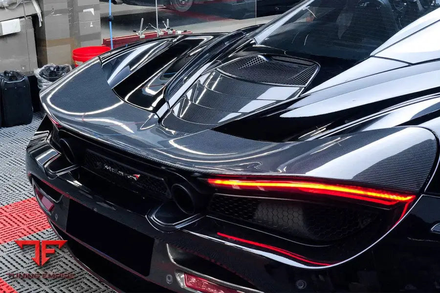 MCLAREN 720S COUPE ONLY DRY CARBON FIBER ENGINE COVER REPLACEMENT （DONT FIT SPYDER） BSD