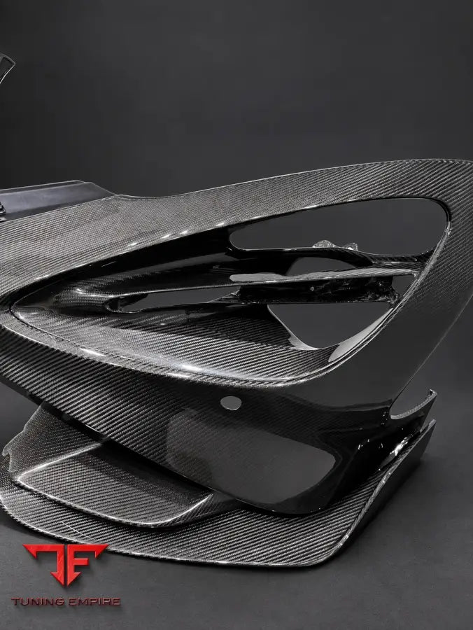 MCLAREN 765LT FULL CARBON BODY KIT