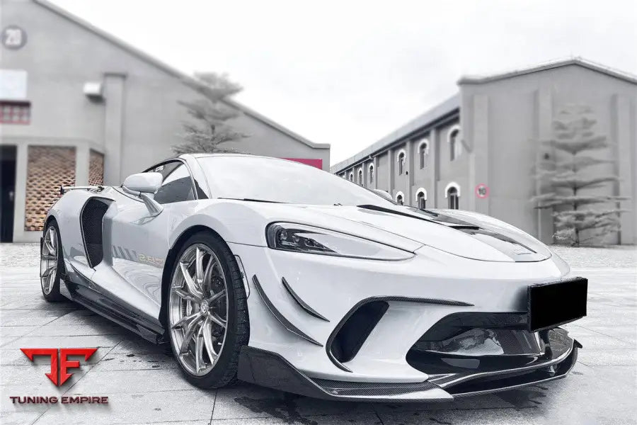 MCLAREN GT WP STYLE DRY CARBON FIBER FRONT CENTER LIP BSD