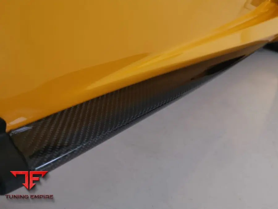 MCLAREN MP4- 12C/650S/675LT CARBON FIBER BODY KIT