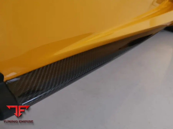 MCLAREN MP4- 12C/650S/675LT CARBON FIBER BODY KIT