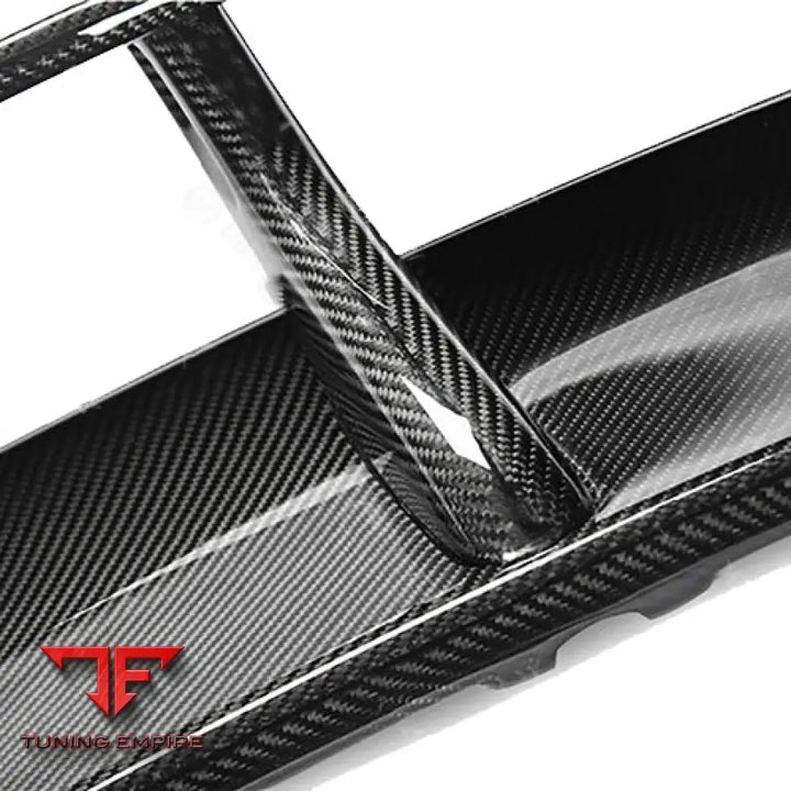 MCLAREN MP4-12C DRY CARBON FIBER PARTS
