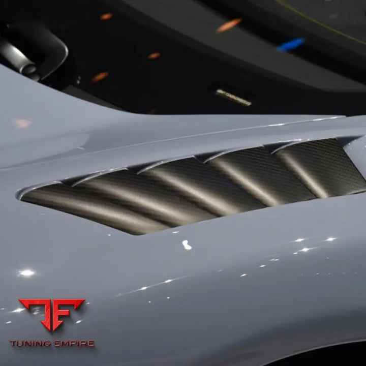 MCLAREN MP4-12C DRY CARBON FIBER PARTS