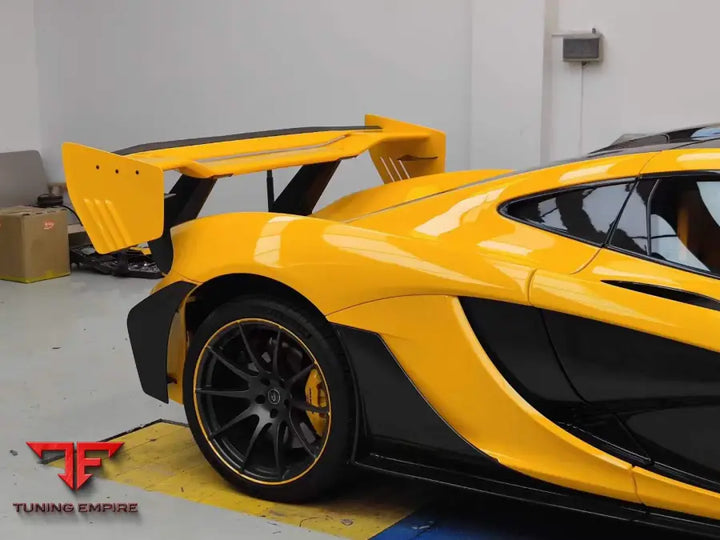 MCLAREN P1 GTR CARBON FIBER PARTS