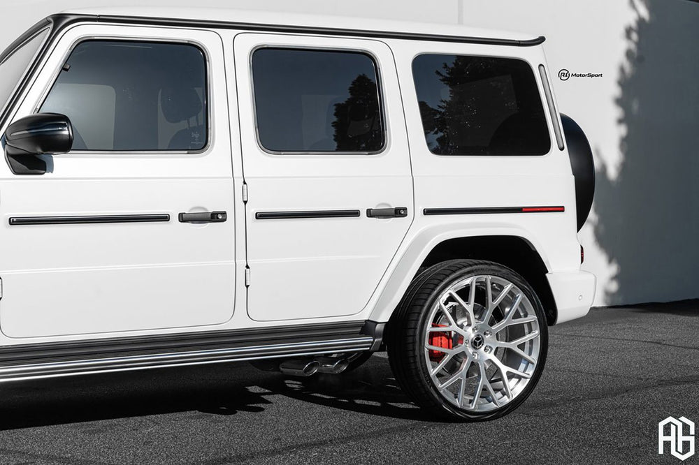 Mercedes-AMG G63 on custom forged wheels