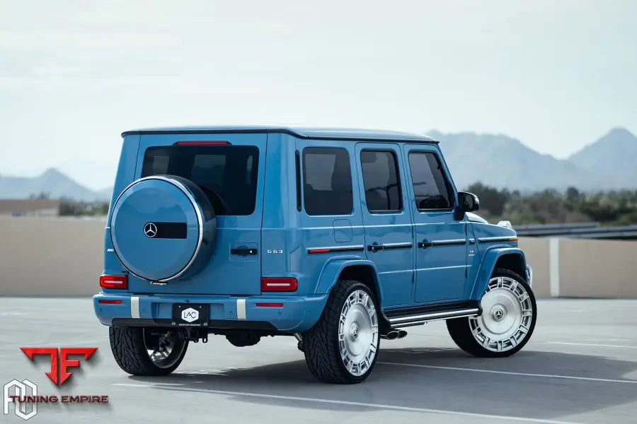 Mercedes-AMG G63 on custom forged wheels