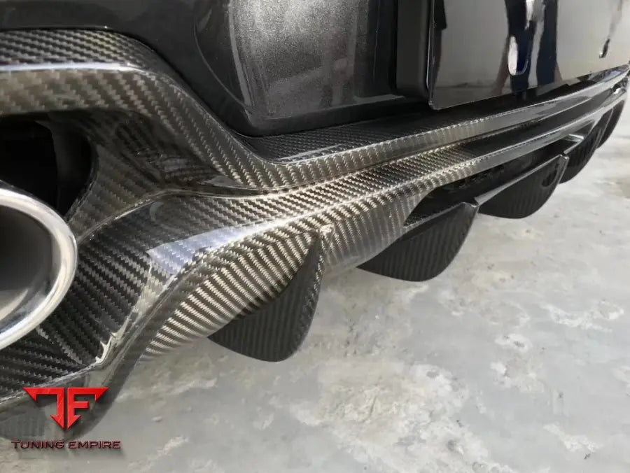 MERCEDES AGM GT CARBON BODY KITS