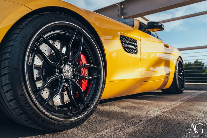 Mercedes-AMG GTS on custom forged wheels