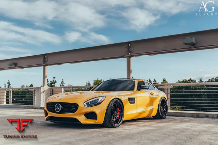Mercedes-AMG GTS on custom forged wheels
