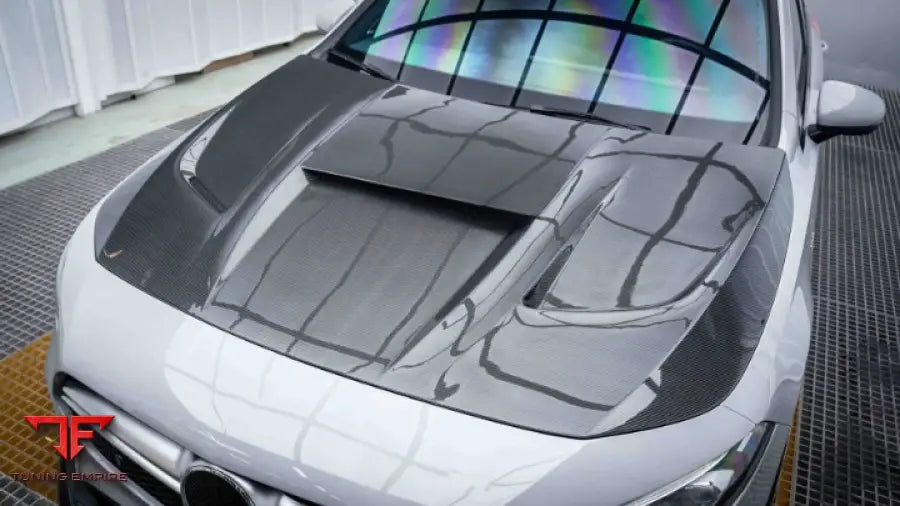 MERCEDES-BENZ A-CLASS W177 A35 AMG 2018 + CARBON BODY KIT