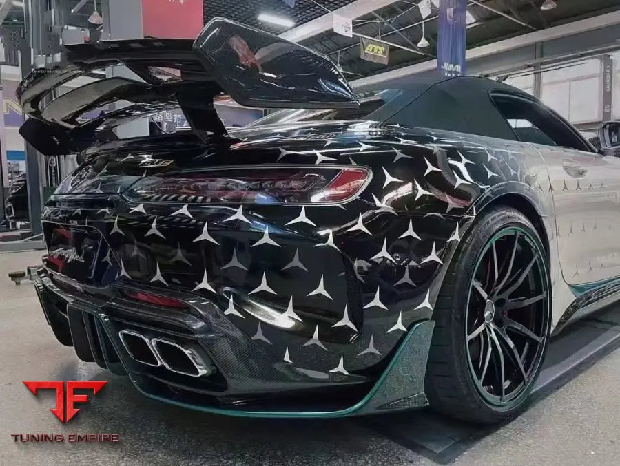 MERCEDES BENZ AMG GT CARBON FIBER BODY KIT