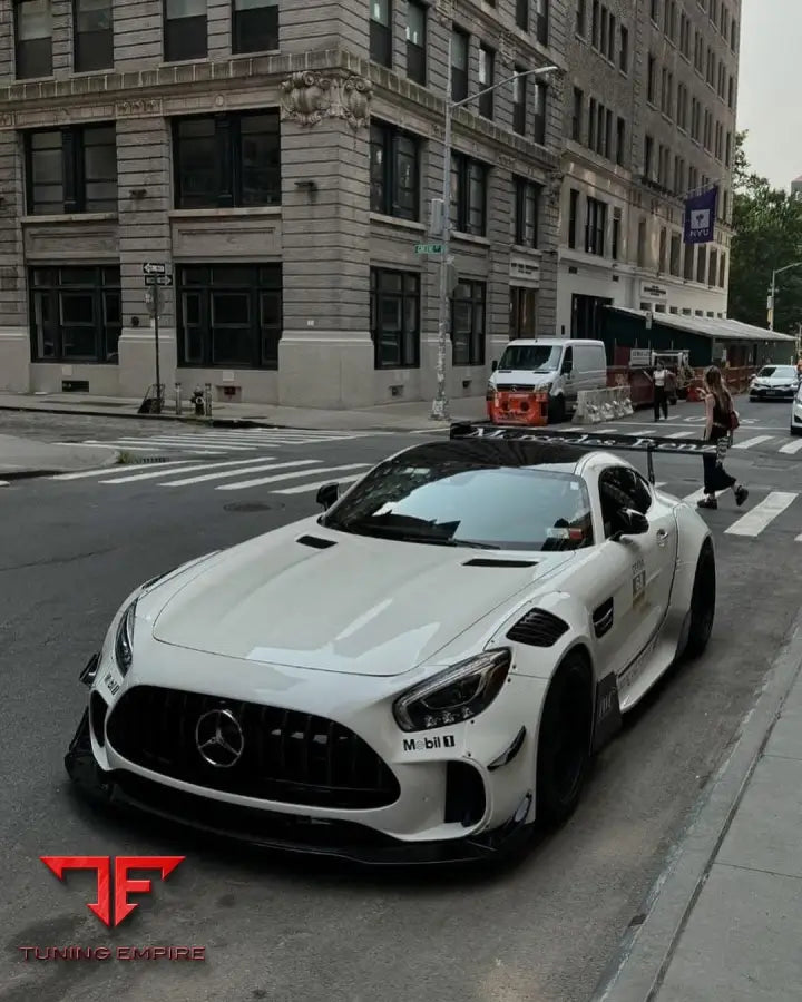MERCEDES BENZ AMG GT GTS C190 UPGRADE TO GT3 STYLE 2015+