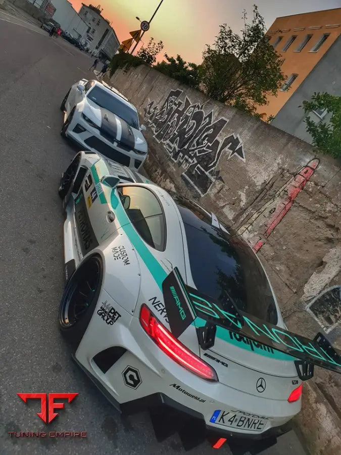 MERCEDES BENZ AMG GT3 STYLE WIDE BODY KIT