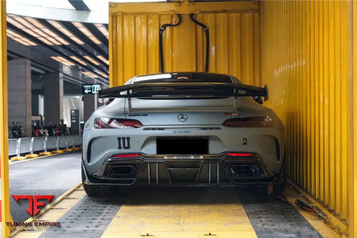 MERCEDES BENZ AMG GTC IMPII PART CARBON FIBER REAR BUMPER WITH EXHASUST TIPS BSD