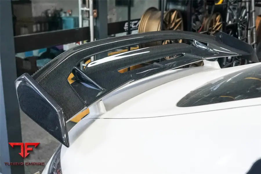 MERCEDES BENZ AMG GTR COUPE ONLY IMPII WING BSD