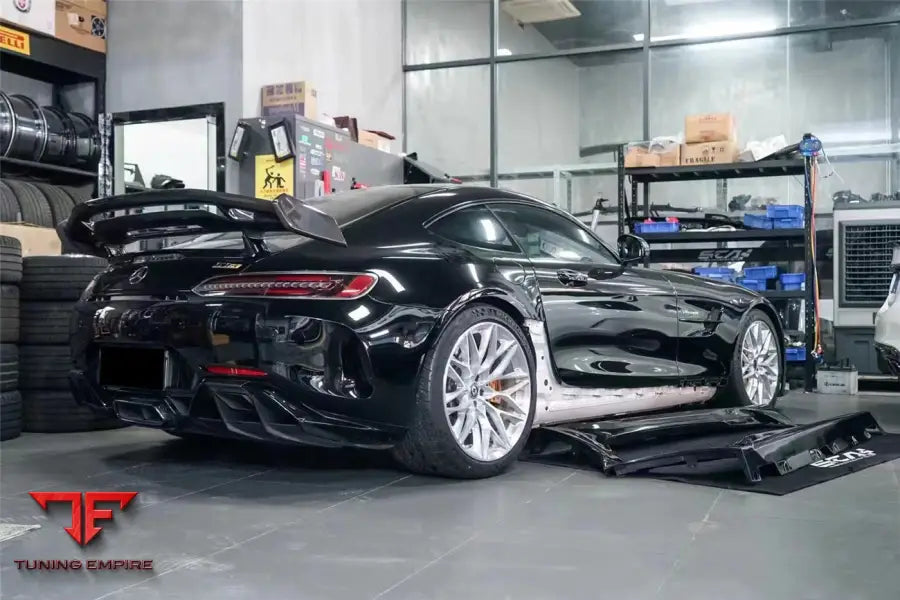 MERCEDES BENZ AMG GTR ONLY IMP CARBON FIBER SIDE SKIRTS BSD