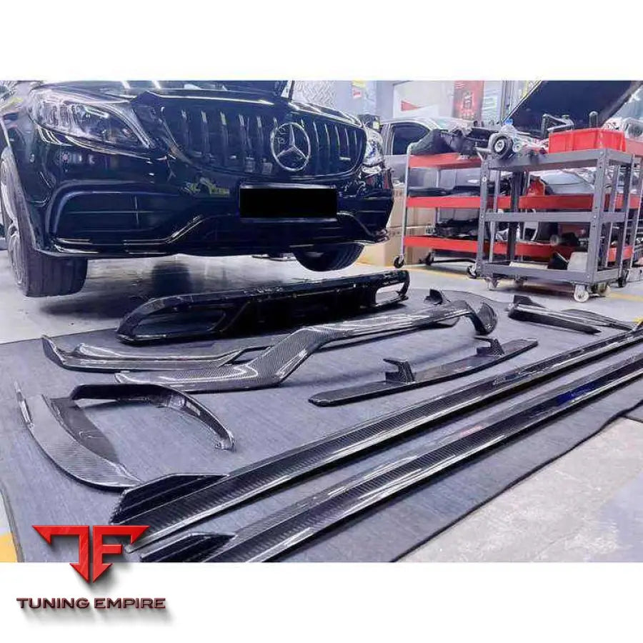 MERCEDES BENZ C-CLASS W205 C63/C63S SEDAN CARBON FIBER FRONT LIP
