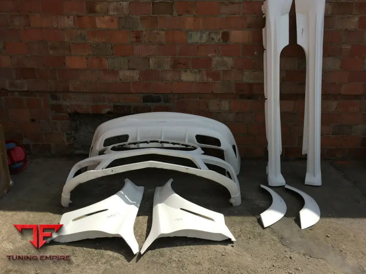 MERCEDES-BENZ C CLASS W205 COUPE BODY KIT