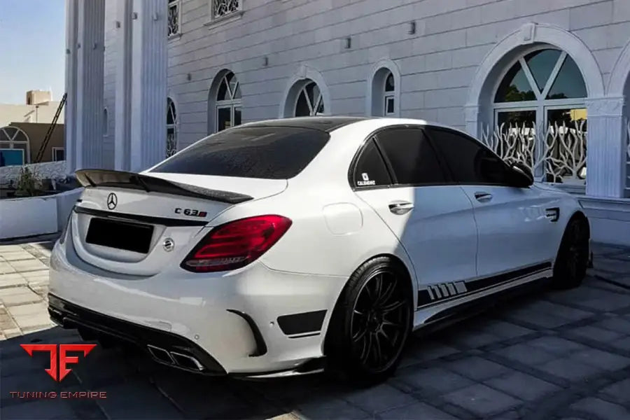 MERCEDES-BENZ C-CLASS W205 SEDAN RT STYLE TRUNK SPOILER BSD