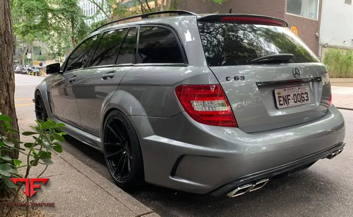 Mercedes Benz C63 AMG 2008-2010 BLACK SERIES BODY KIT