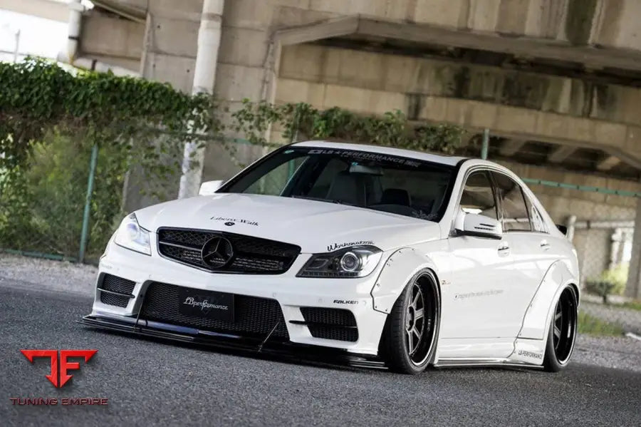 Mercedes Benz C63 Amg Coupe/Sedan W204 Rs Wide Body Kit Cdy
