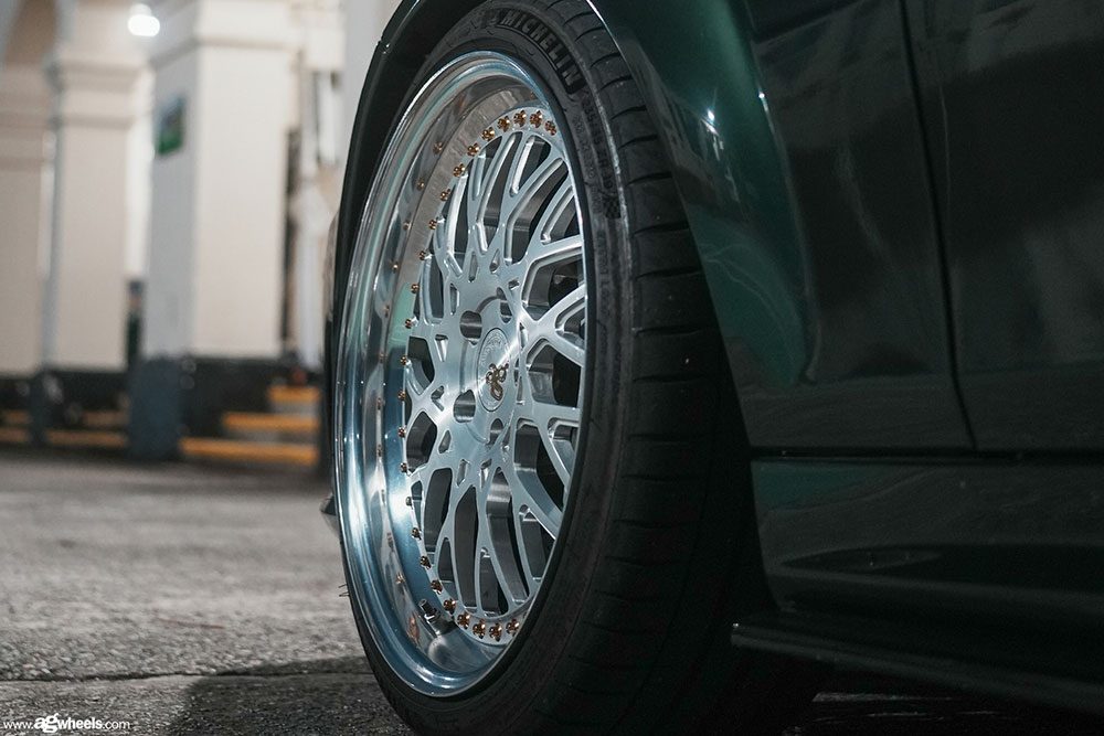 MERCEDES-BENZ C63 AMG ESTATE on custom forged wheels