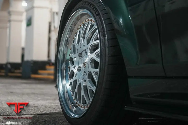 MERCEDES-BENZ C63 AMG ESTATE on custom forged wheels