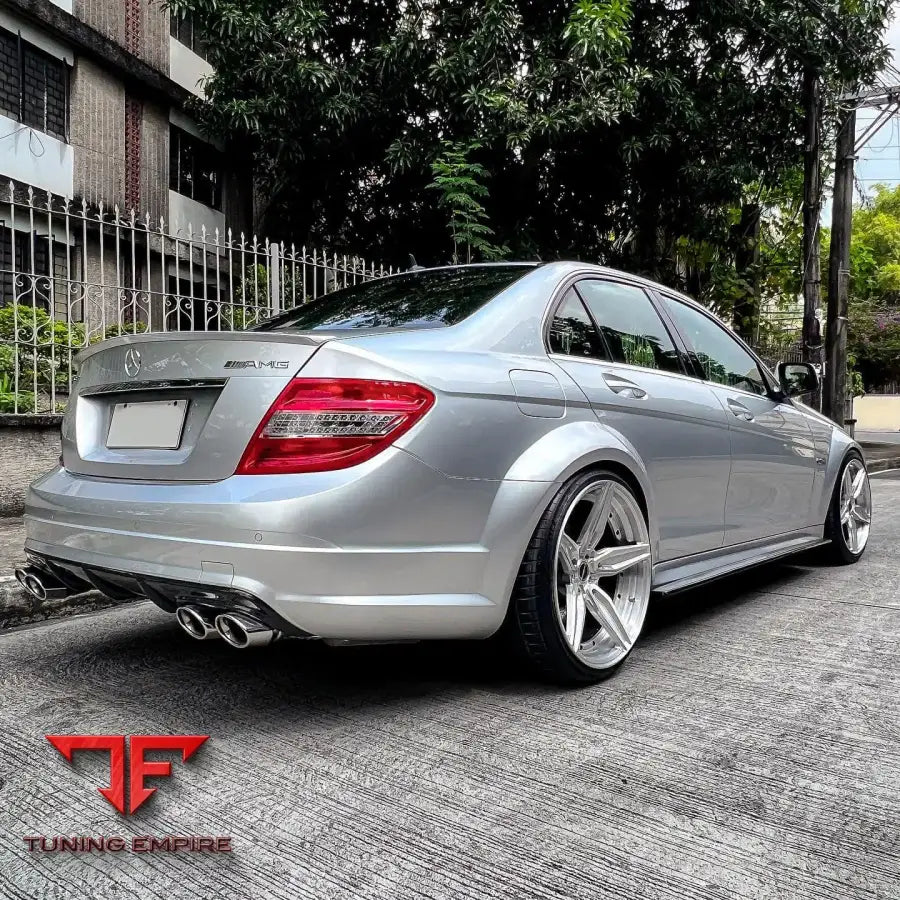 MERCEDES BENZ C63 AMG W204 REAR WHEEL ARCH EXTENSIONS