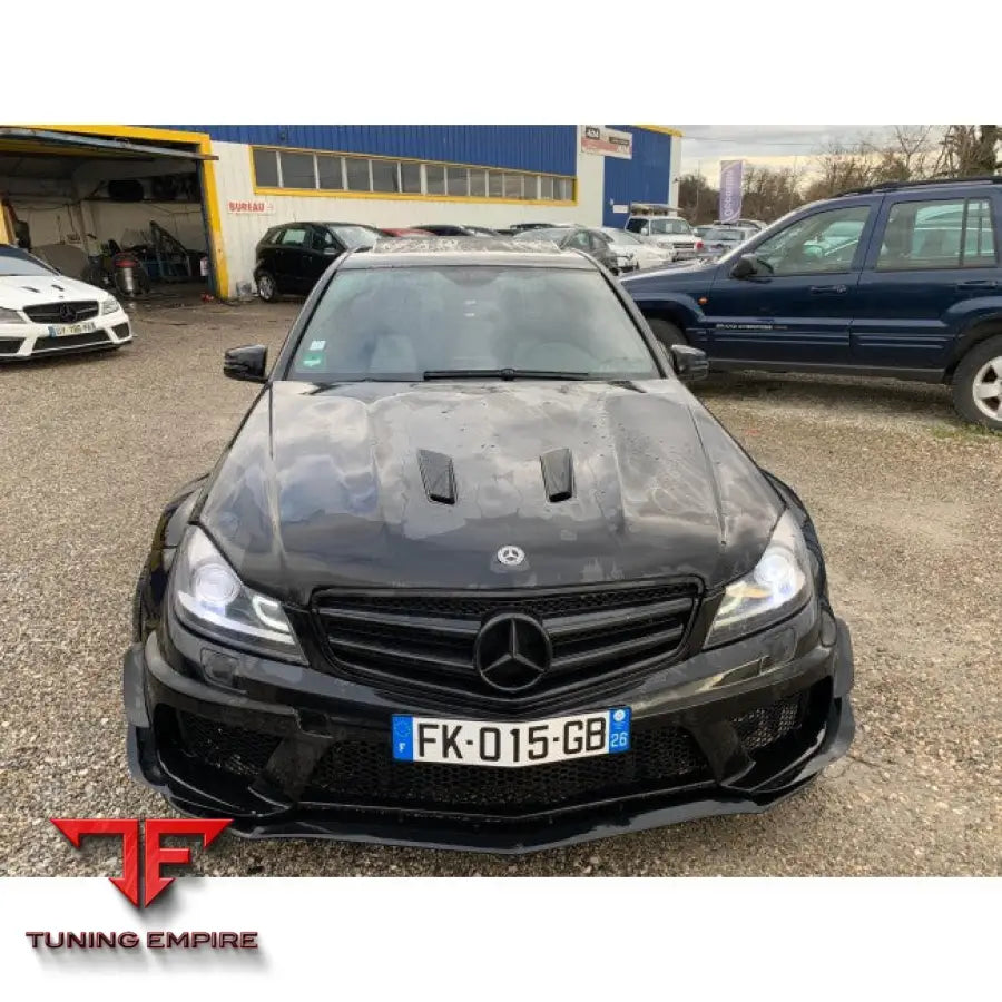 MERCEDES W204 SEDAN - BLACK SERIES WIDE BODY KIT