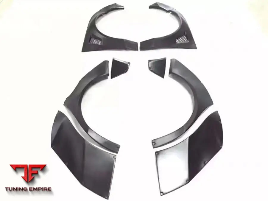 MERCEDES-BENZ CLA CLASS W117 AMG BODY KIT