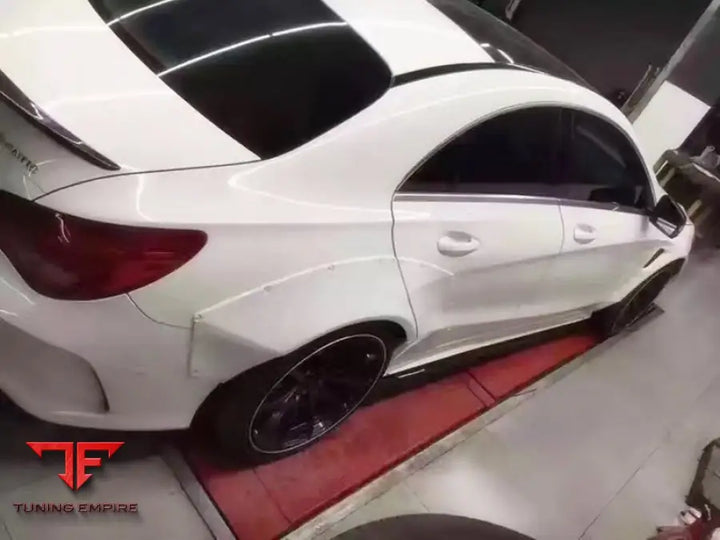 MERCEDES-BENZ CLA CLASS W117 AMG BODY KIT
