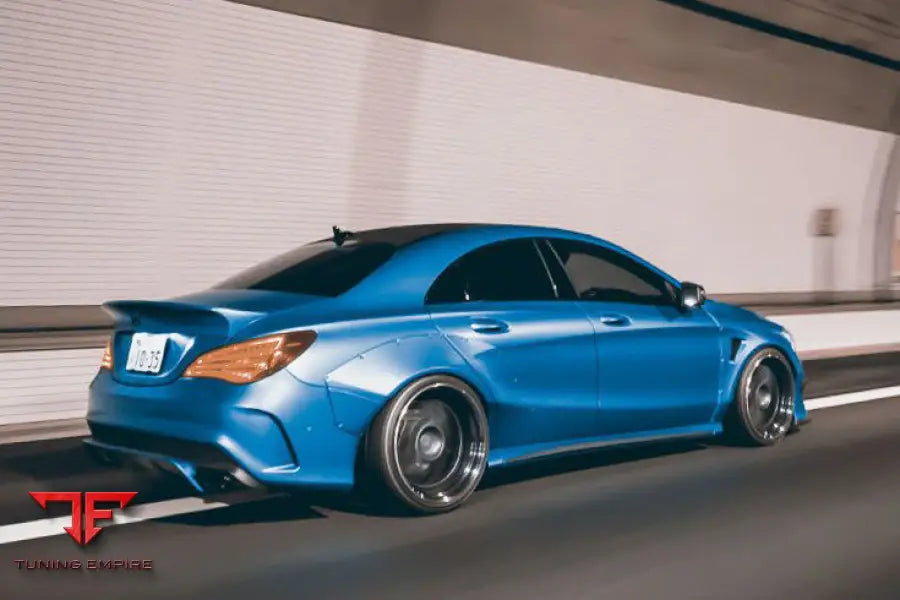 MERCEDES-BENZ CLA CLASS W117 AMG BODY KIT