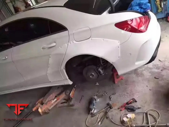 MERCEDES-BENZ CLA CLASS W117 AMG BODY KIT