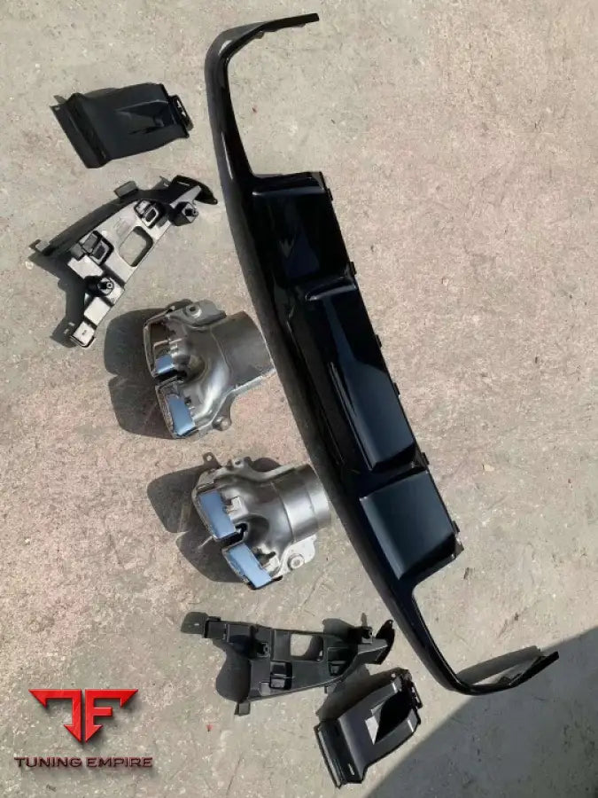 MERCEDES-BENZ CLS-CLASS W218 2010-2015 UPGRADE TO CLS 63 AMG CONVERSION BODY KIT