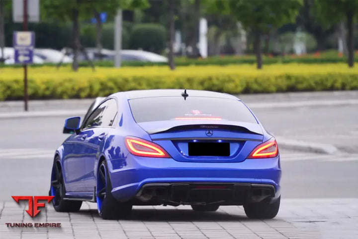MERCEDES-BENZ CLS & CLS63 AMG W218 RT STYLE TRUNK SPOILER BSD