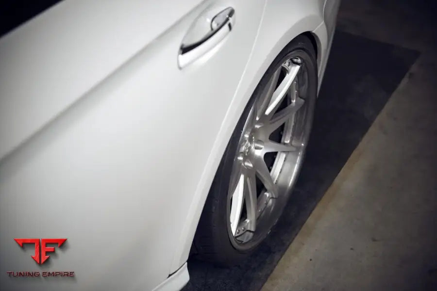 MERCEDES-BENZ CLS55 on custom forged wheels