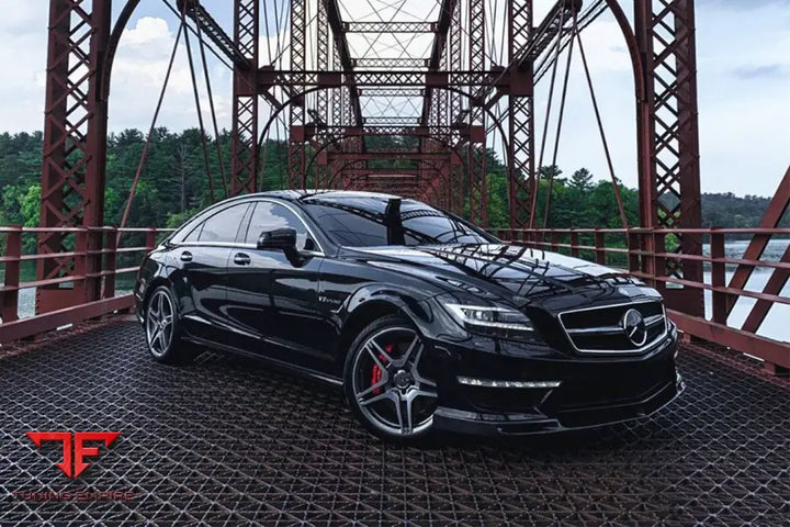 MERCEDES-BENZ CLS63 AMG W218 VS STYLE FRONT LIP BSD