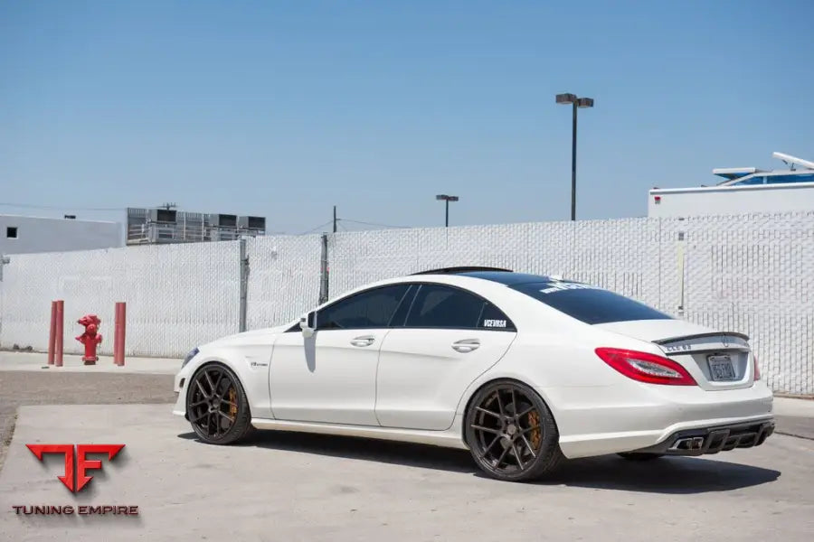 MERCEDES-BENZ CLS63 S AMG on custom forged wheels