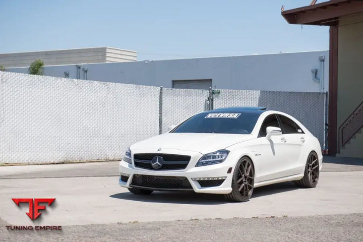 MERCEDES-BENZ CLS63 S AMG on custom forged wheels