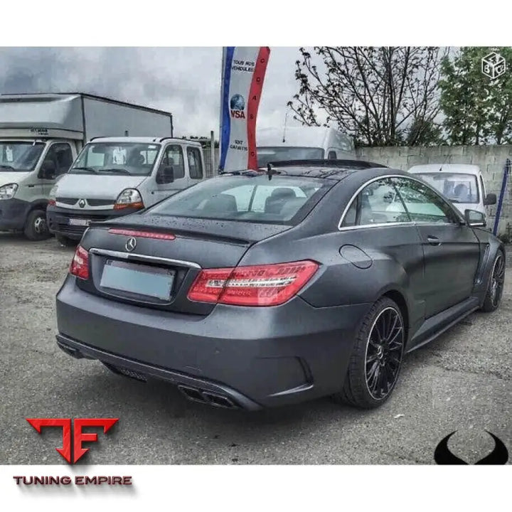 MERCEDES BENZ W207 BLACK SERIES FULL BODY KIT