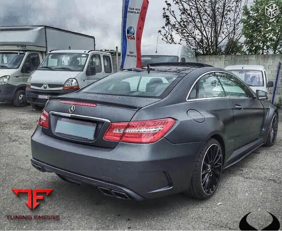 MERCEDES-BENZ E CLASS W207 COUPE AMG FULL BODY KIT