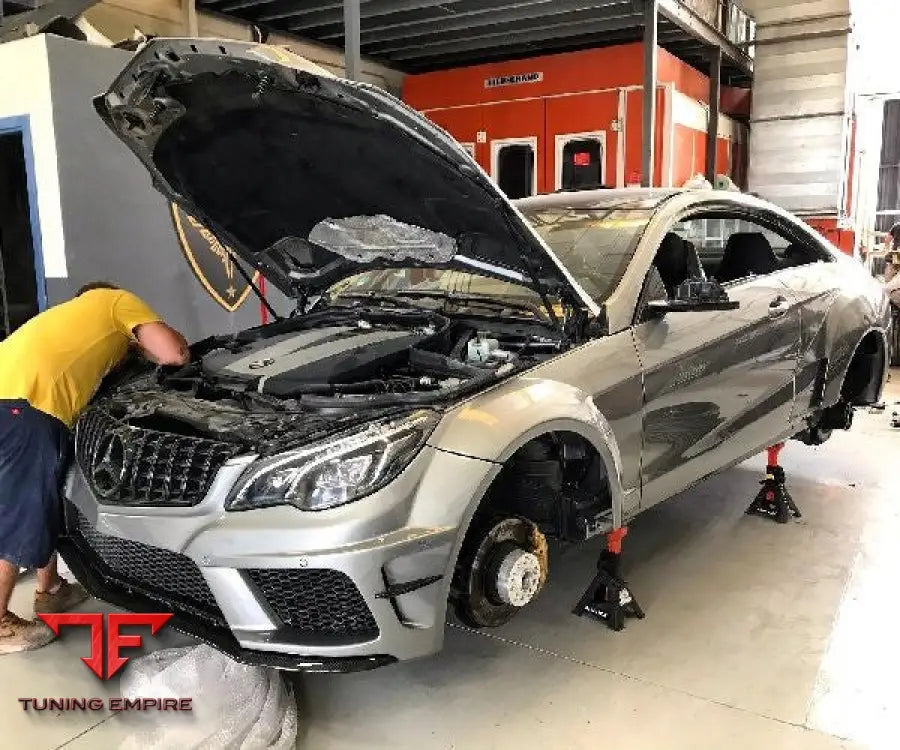 MERCEDES-BENZ E CLASS W207 COUPE BODY KIT
