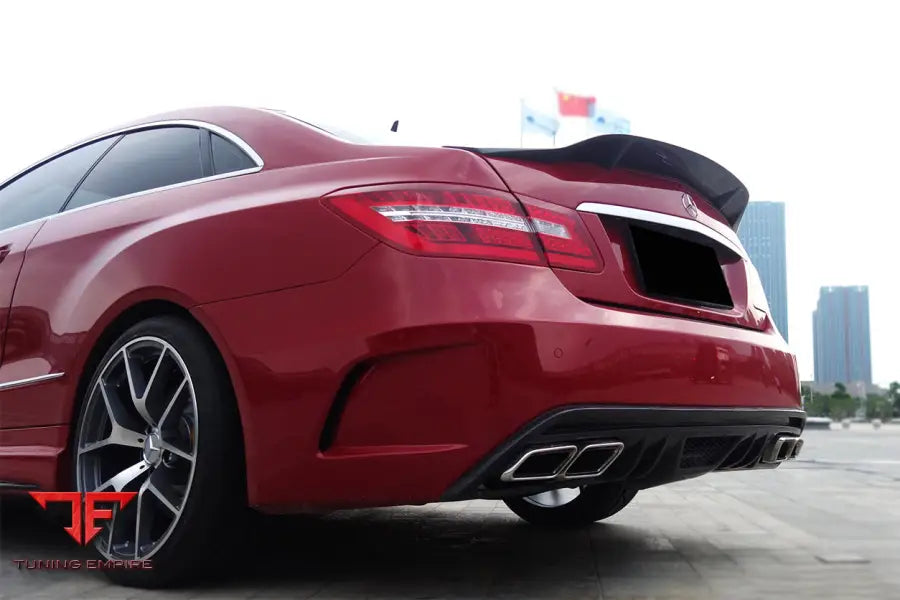 MERCEDES BENZ E CLASS W207 COUPE RT STYLE TRUNK SPOILER BSD