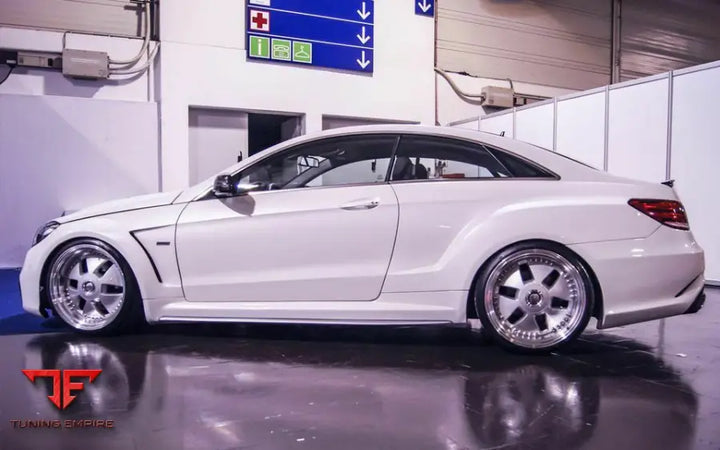 MERCEDES-BENZ E CLASS W207 CONVERTIBLE BODY KIT