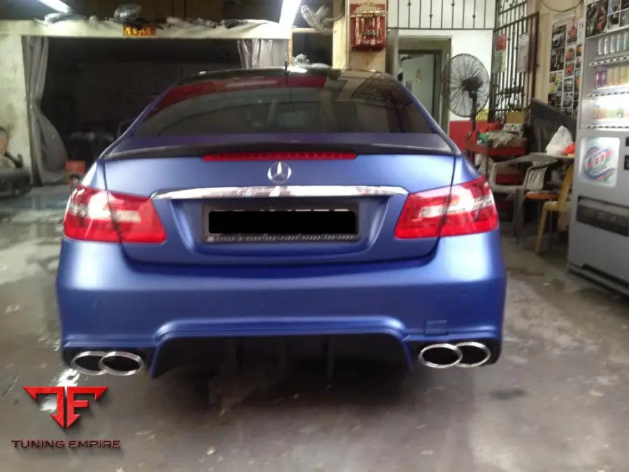 MERCEDES- BENZ E W207 COUPE FULL BODY KIT