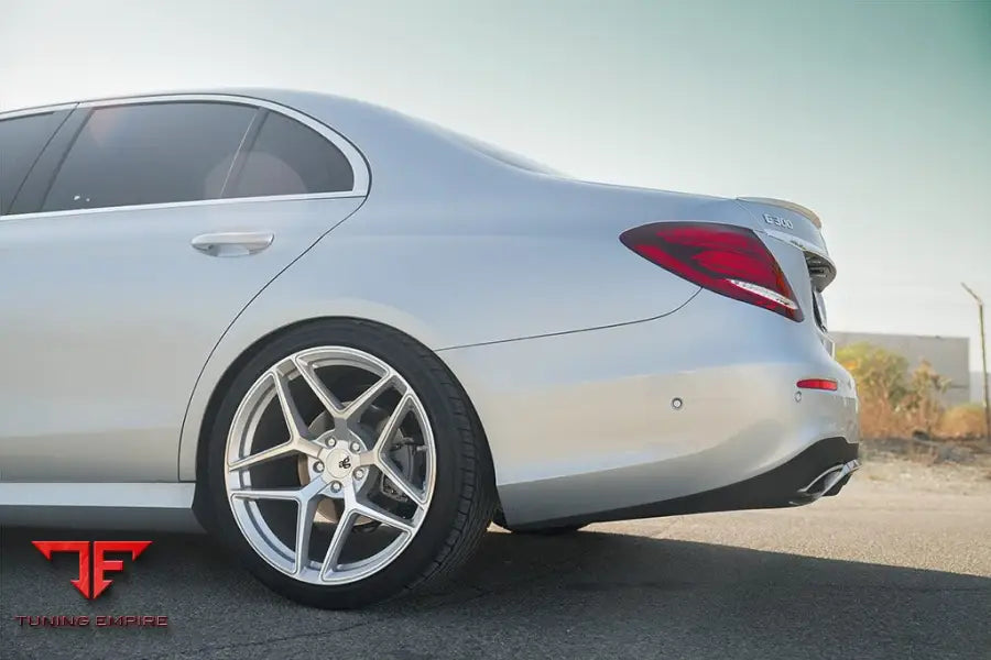 MERCEDES-BENZ E300 on custom forged wheels