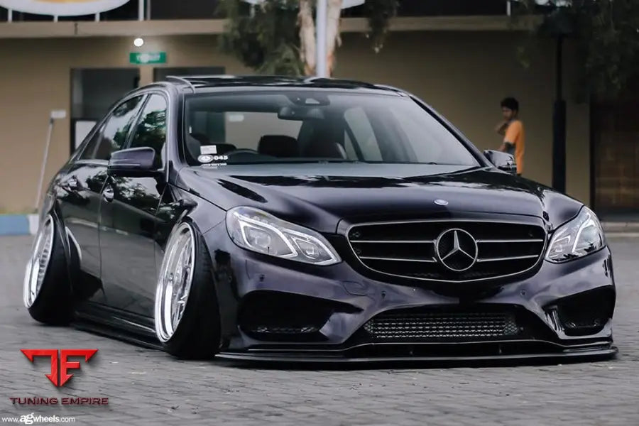 MERCEDES-BENZ E350 on custom forged wheels