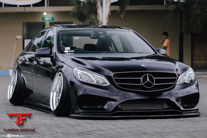 MERCEDES-BENZ E350 on custom forged wheels