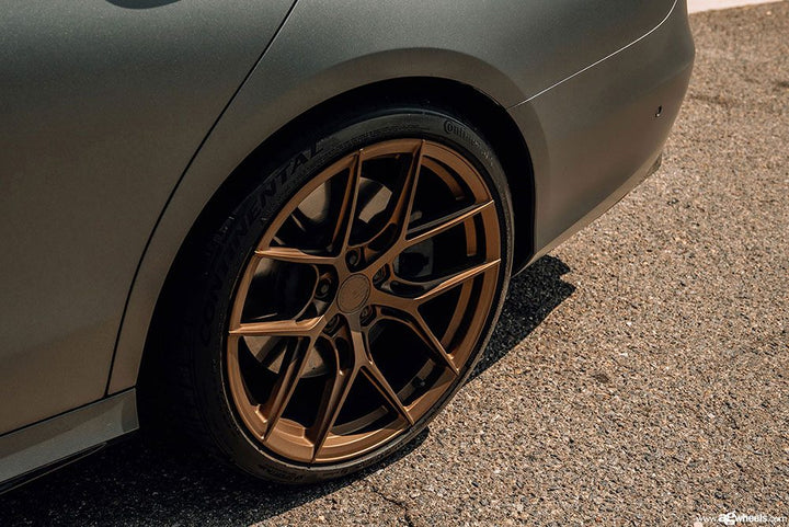 MERCEDES-BENZ E53 AMG on custom forged wheels