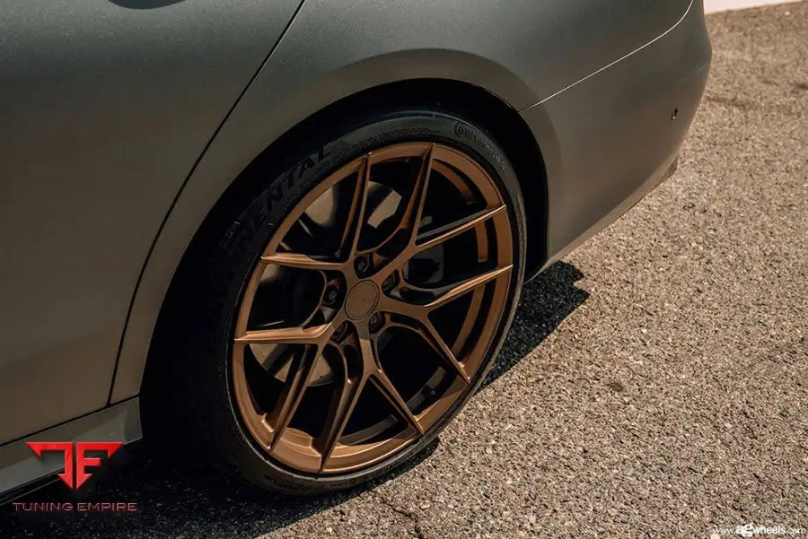MERCEDES-BENZ E53 AMG on custom forged wheels